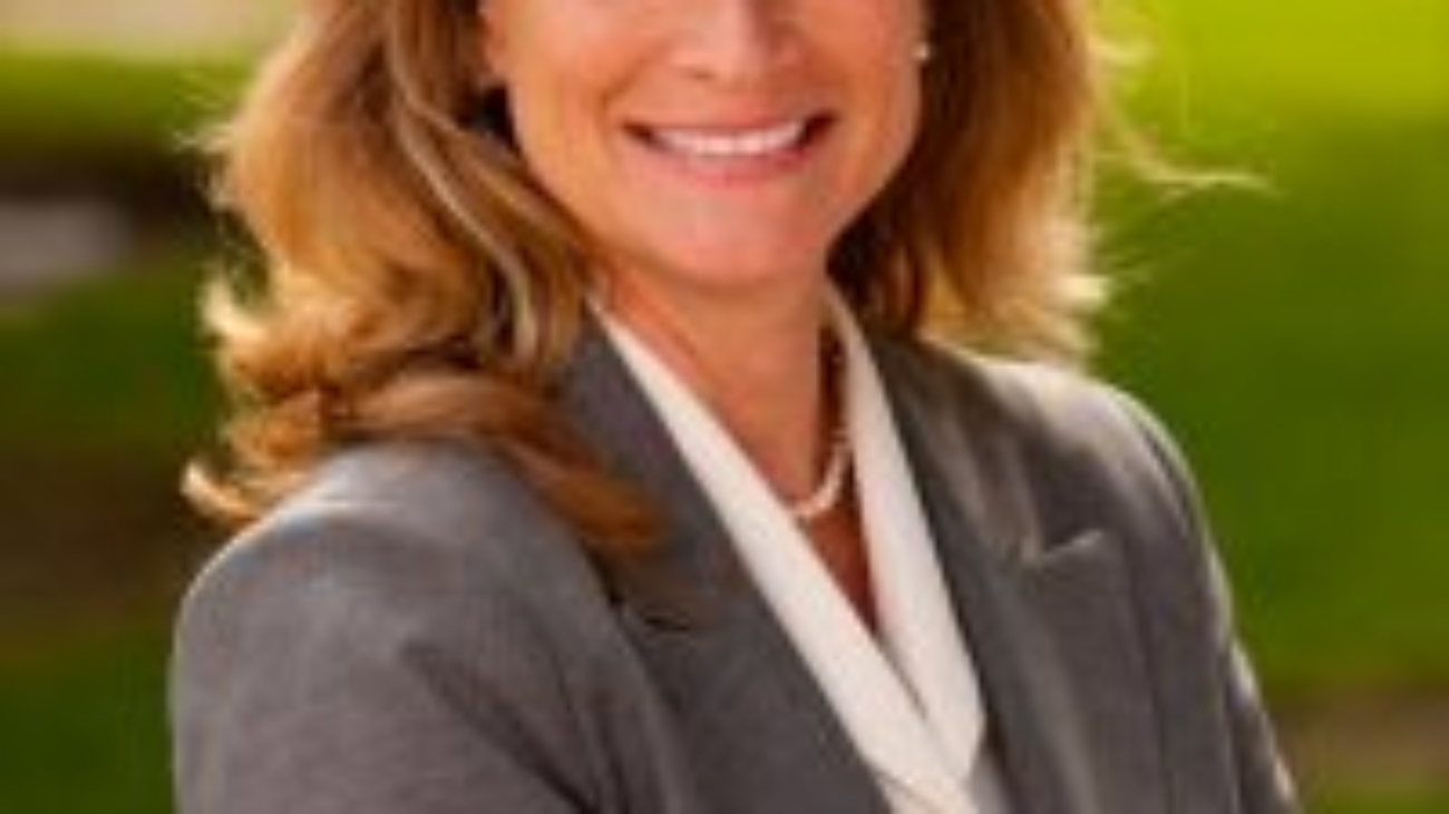 Betsy_Butler_Headshot