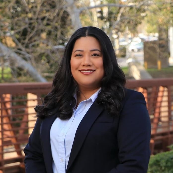 Jessie Lopez Headshot