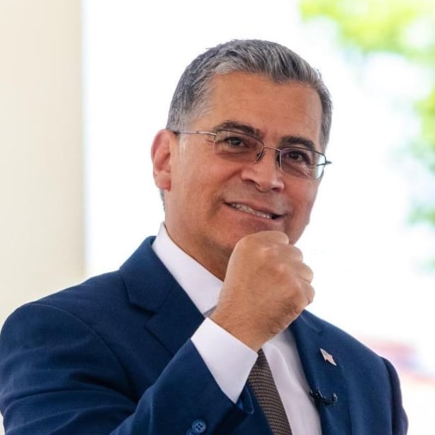 Headshot of Xavier Beccera